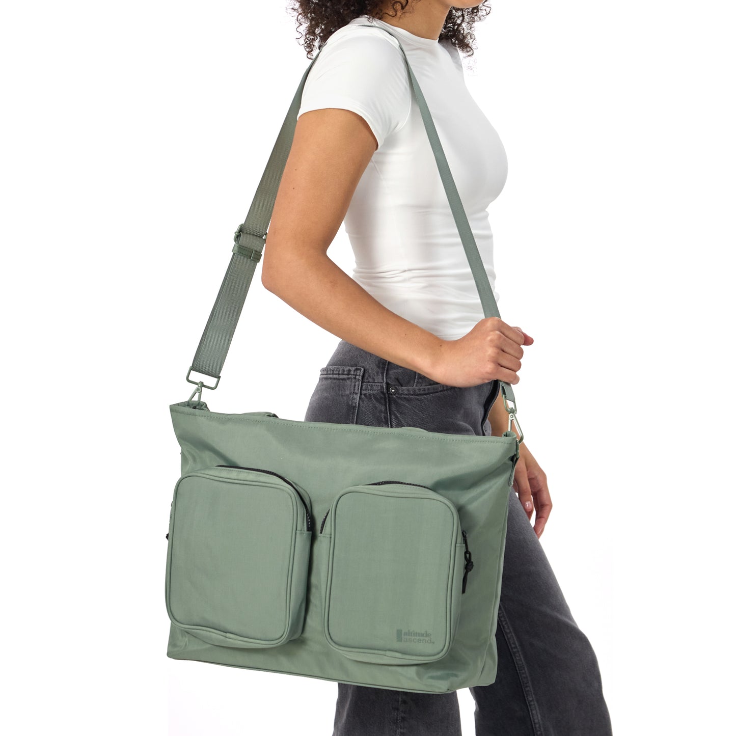 Altitude Ascend 23" Tote Bag
